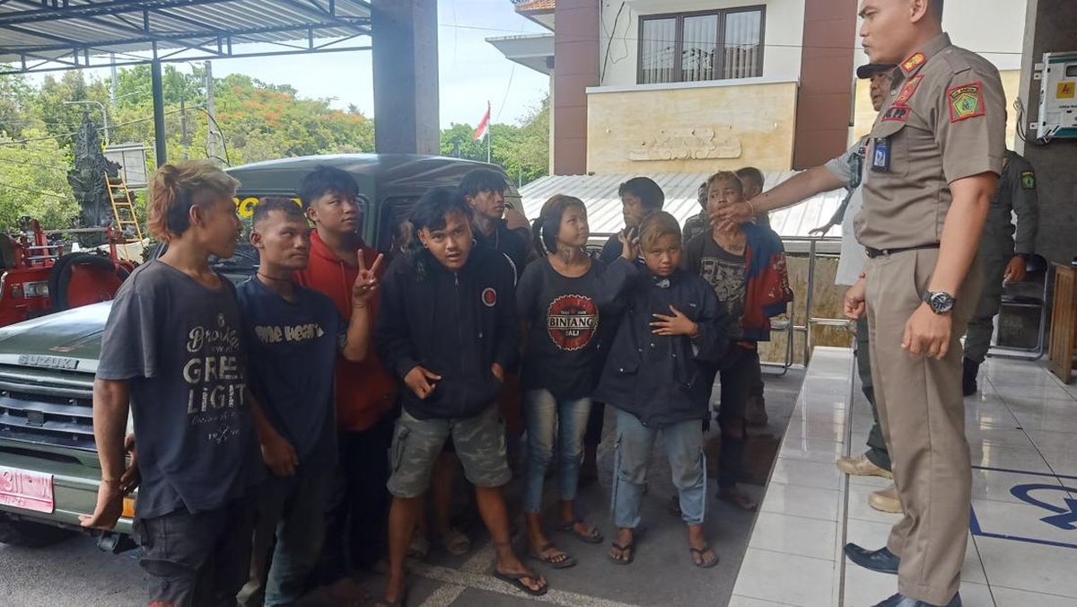 Belasan Anak Jalanan dan Pengamen di Kediri Diamankan