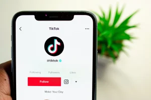 manfaat beli followers TikTok